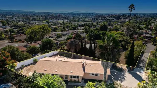 1009 Cielita Linda Drive, Vista, CA 92083