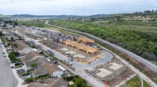 Oceanside, CA 92058,701 Kingbird Loop