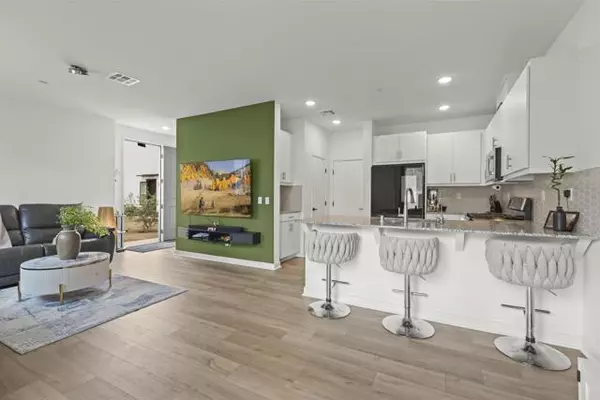 Fallbrook, CA 92028,35228 TUFT PLACE