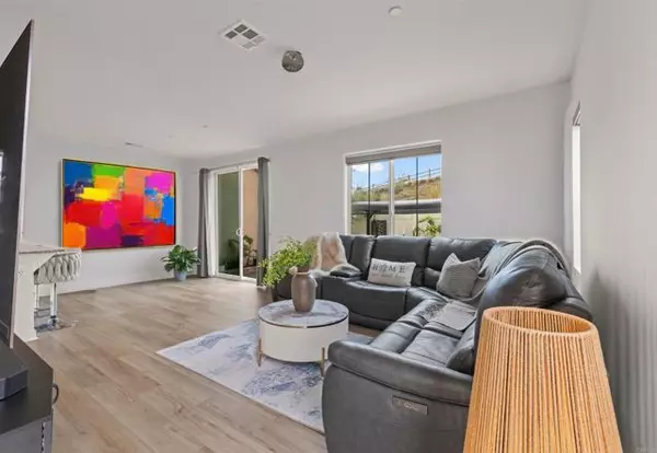 Fallbrook, CA 92028,35228 TUFT PLACE