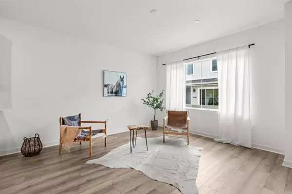 Fallbrook, CA 92028,319 MINNEOLA PLACE