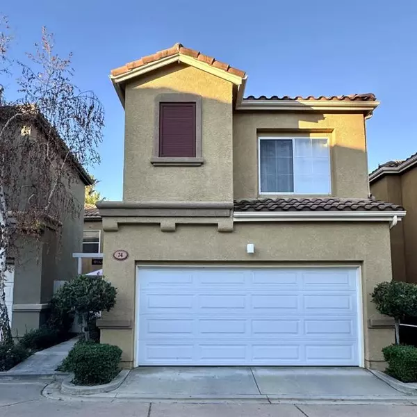74 Calle De Los Ninos, Rancho Santa Margarita, CA 92688