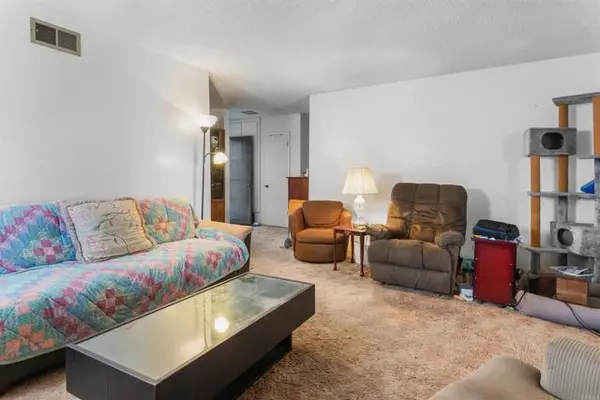 Oceanside, CA 92054,3231 Roberta Lane