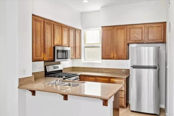 404 Almond Road, San Marcos, CA 92078