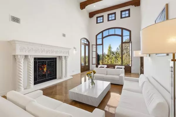 Rancho Santa Fe, CA 92091,18446 Calle La Serra