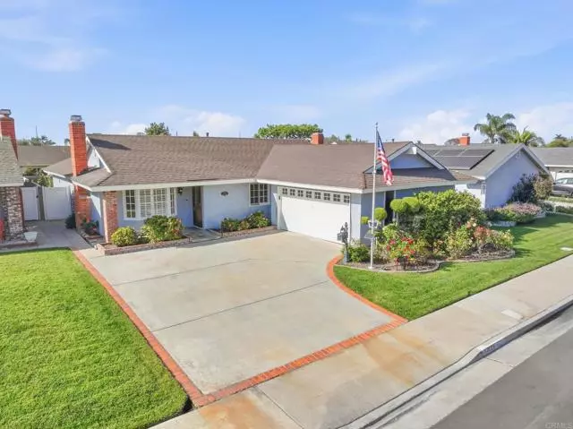 Huntington Beach, CA 92647,17821 Quintana Lane
