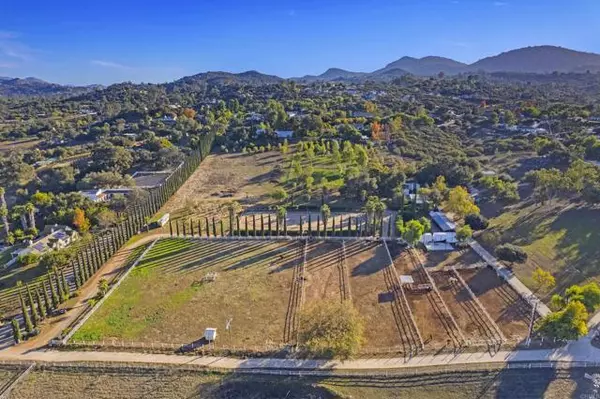 17959 Bluegrass Road, Ramona, CA 92065