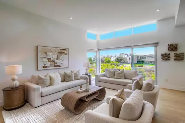 Solana Beach, CA 92075,747 S. Cedros Ave.