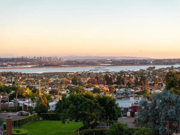 1645 Los Altos, San Diego, CA 92109