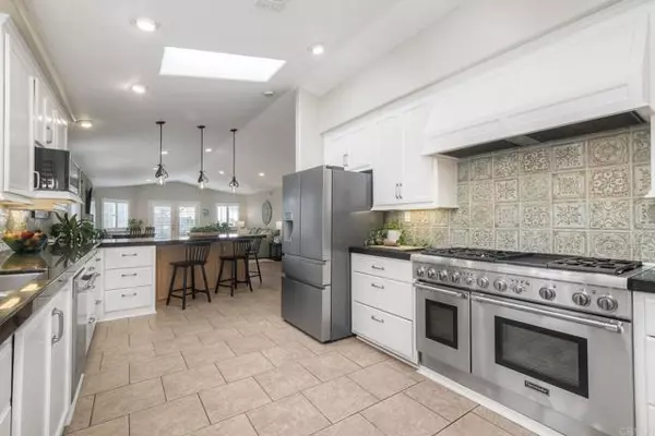 Bonsall, CA 92003,5413 Fairgreen Way