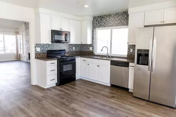 Murrieta, CA 92562,39640 Almansa Court