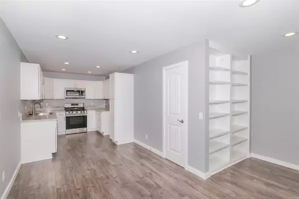 Santee, CA 92071,10760 N Magnolia Avenue #B6