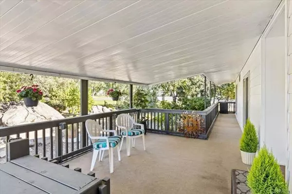 Valley Center, CA 92082,18218 Paradise Mountain Road #SPC 89