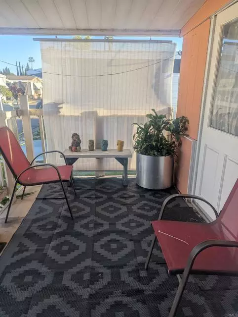 Escondido, CA 92027,2300 E Valley Parkway #187