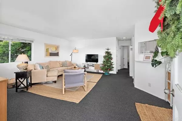 Cardiff By The Sea (encinitas), CA 92007,2319 Newcastle Avenue