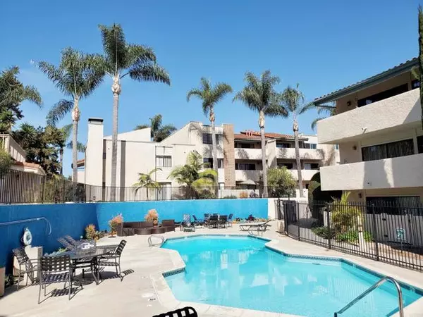 2625 Pirineos Way #329, Carlsbad, CA 92009