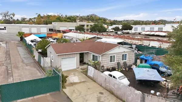 Spring Valley, CA 91977,9152 Olive Drive