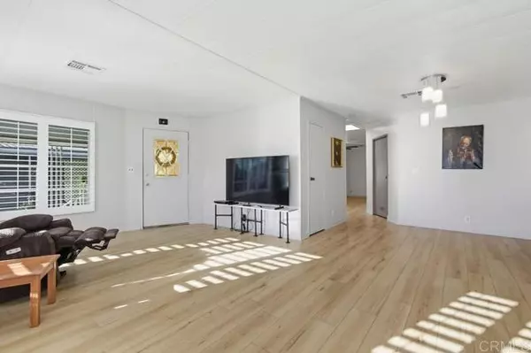 San Marcos, CA 92078,650 S Rancho Santa Fe Rd #187