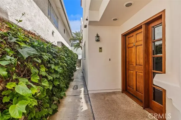 318 Jasmine Avenue #B, Corona Del Mar (newport Beach), CA 92625