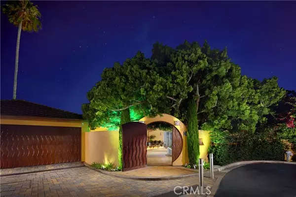 Laguna Beach, CA 92651,111 S La Senda Drive