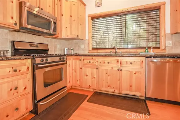 Big Bear Lake, CA 92315,351 Glenwood Drive