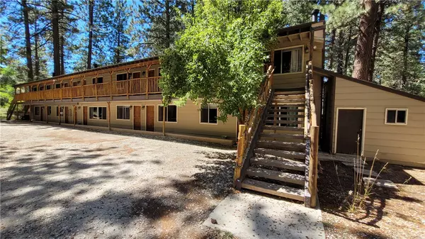 Big Bear Lake, CA 92315,42268 Moonridge Road