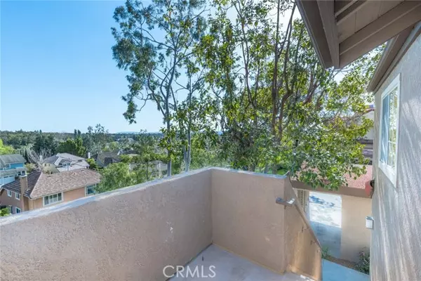 Lake Forest (el Toro), CA 92630,21236 Camelia #14