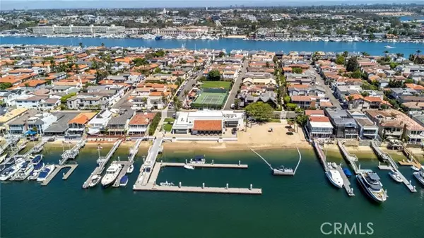 Newport Beach, CA 92663,212 Via Koron