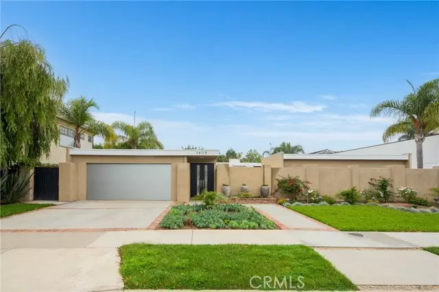 Newport Beach, CA 92660,1609 Anita Lane