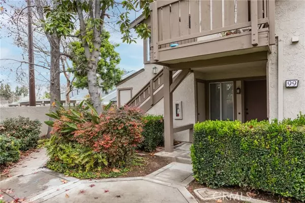 99 Rockwood #50, Irvine, CA 92614