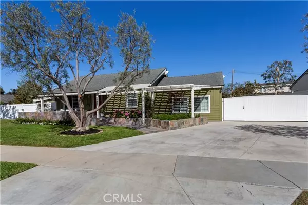 4337 E La Cara Street, Long Beach, CA 90815