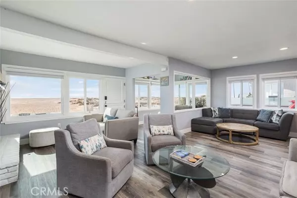 Newport Beach, CA 92661,200 E Oceanfront