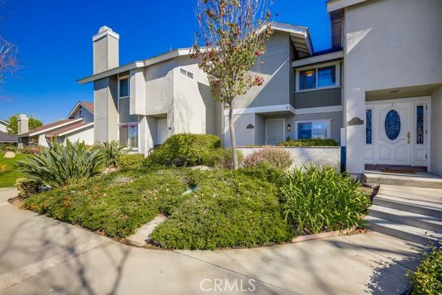 17 Sunflower #20, Irvine, CA 92604