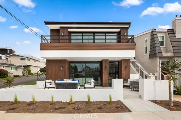 Corona Del Mar (newport Beach), CA 92625,520 Iris Avenue