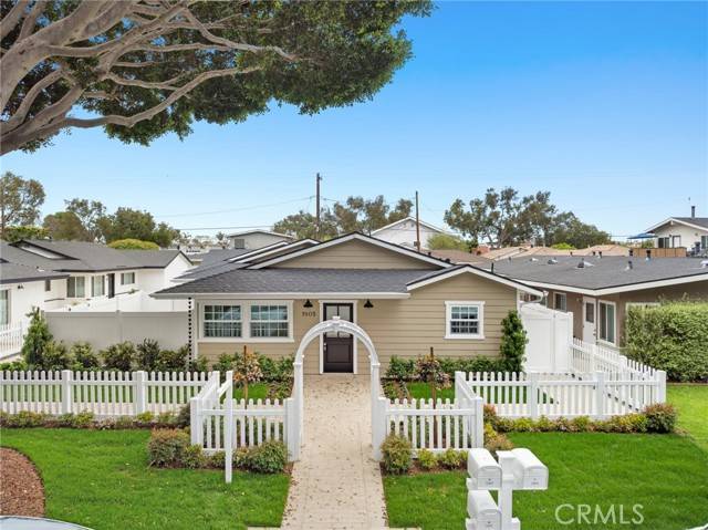 1805 Clay Street, Newport Beach, CA 92663
