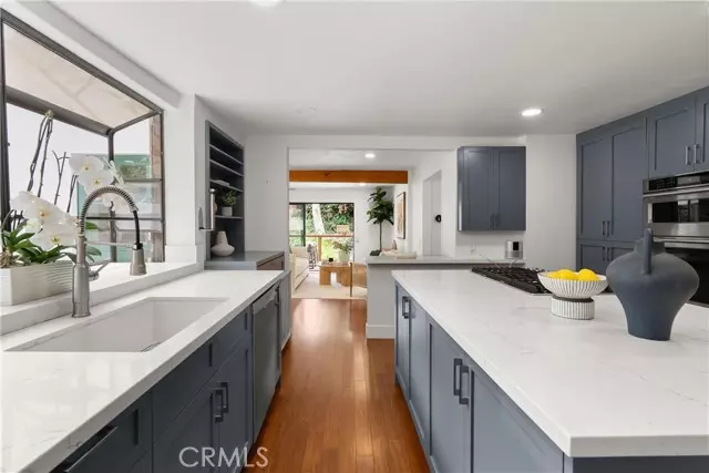 645 Griffith Way, Laguna Beach, CA 92651