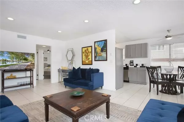 San Clemente, CA 92672,140 Avenida Algodon #B