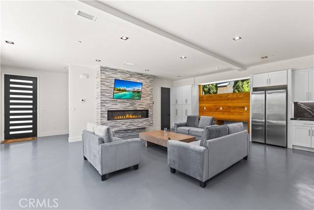 Lake Arrowhead, CA 92352,1021 Teakwood Drive