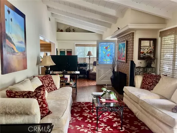 Newport Beach, CA 92660,50 Saratoga