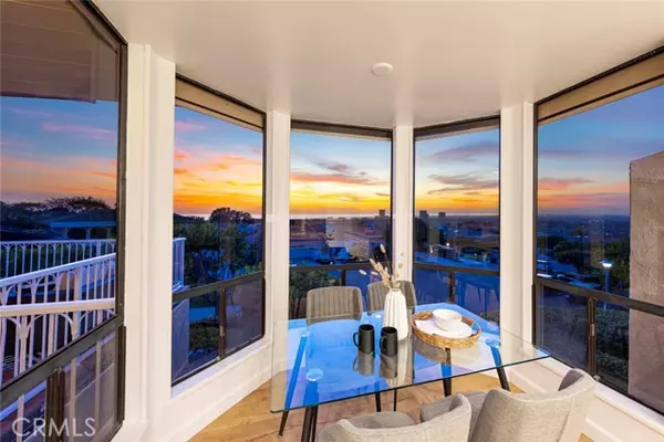 11 Montpellier #22, Newport Beach, CA 92660
