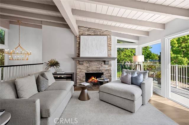 Newport Beach, CA 92660,362 Vista Madera