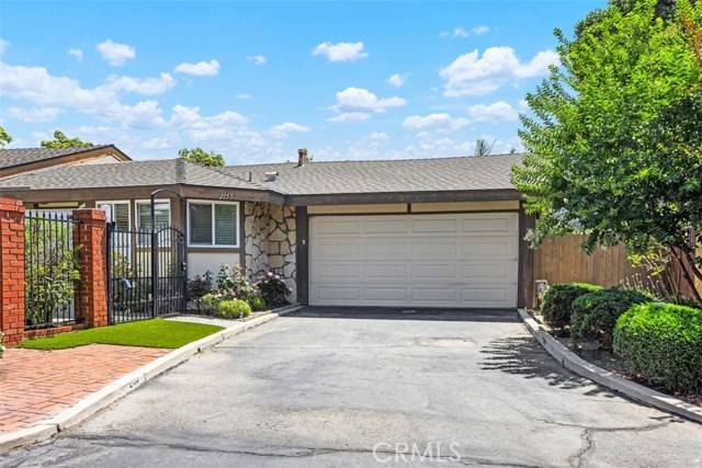 2155 Barclay Court, Santa Ana, CA 92701