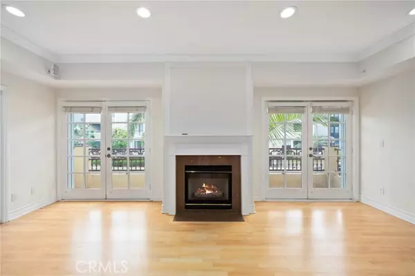 Los Angeles, CA 90049,11807 Dorothy Street #1