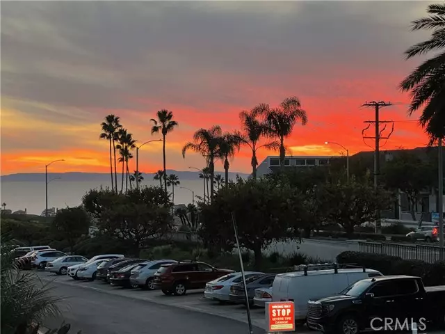 240 Nice Lane #114, Newport Beach, CA 92663