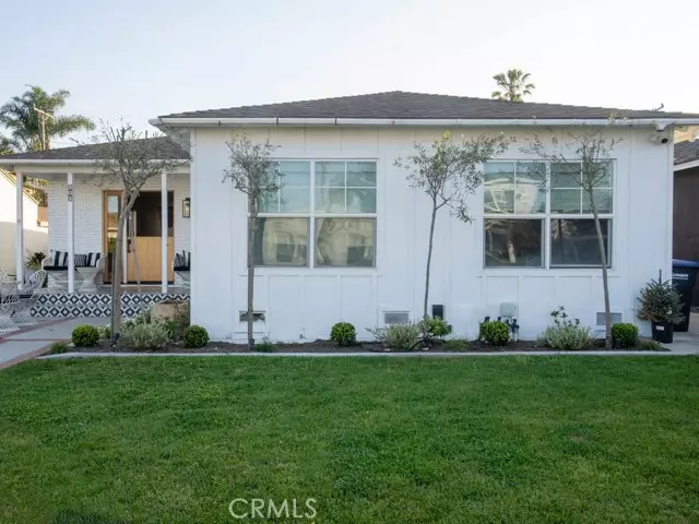 303 Flower Street, Costa Mesa, CA 92627