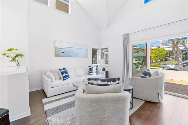 Newport Beach, CA 92662,124 Garnet Avenue