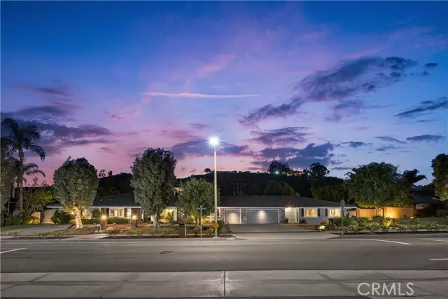 12261 Browning Avenue, Tustin, CA 92705