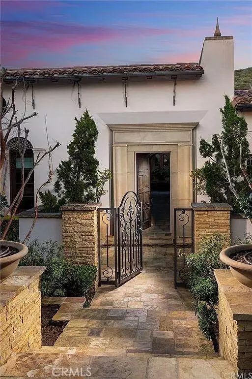 Irvine, CA 92603,59 Vernal Spring