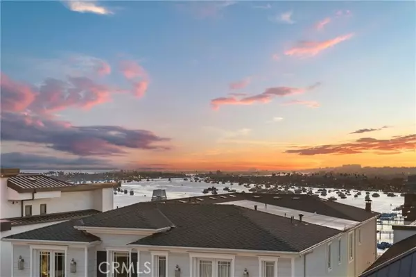302 Carnation Avenue, Corona Del Mar (newport Beach), CA 92625
