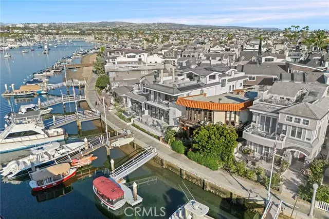 115 N Bay Front, Newport Beach, CA 92662